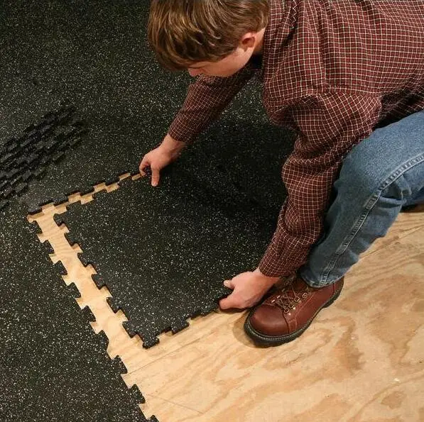 Anti-Slip Non Toxic Fitness Gym Flooring Exercise Mat Interlocking Foam Floor Mats With Rubber Top For Workout