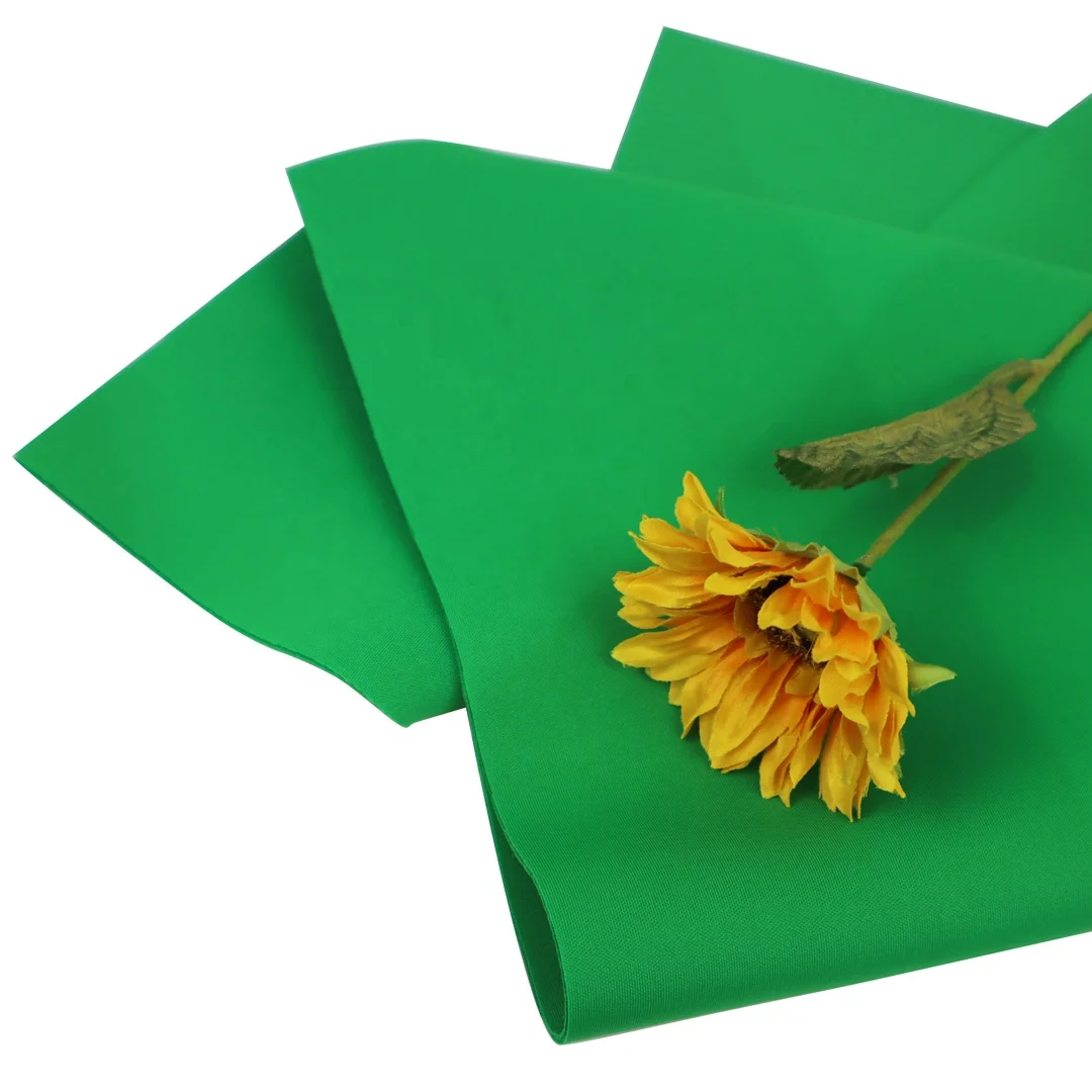 Manufacturers sell polyester breathable sandwich mesh, comfortable masks and bra fabrics