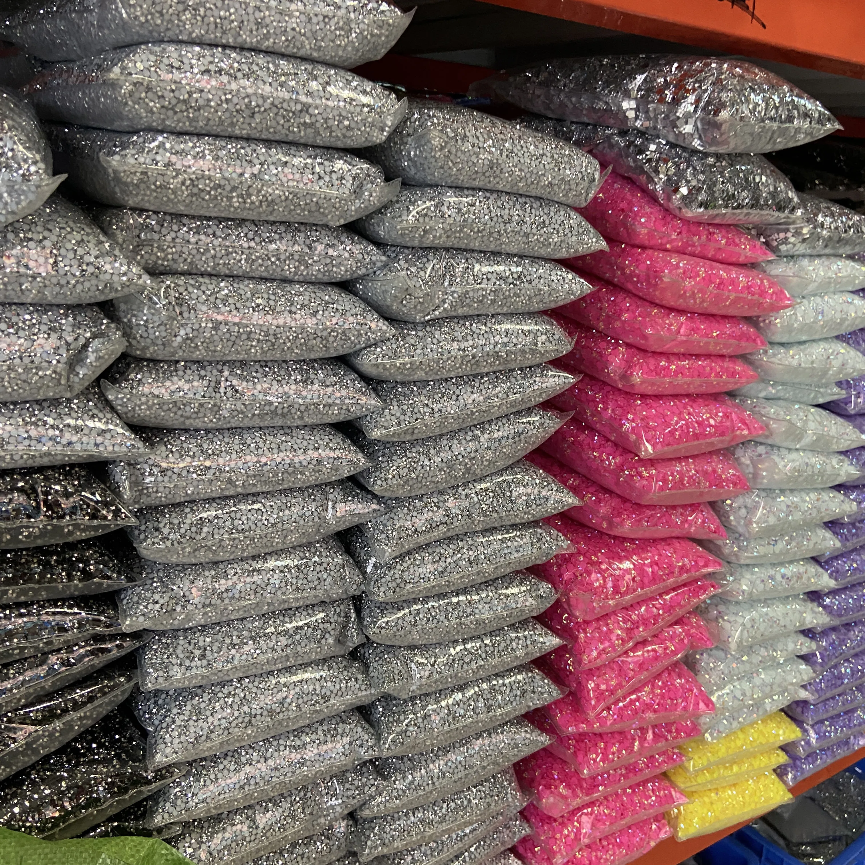 XULIN Wholesale 2mm 3mm 4mm 5mm 6mm Round Crystal Stones Flatback Crystal AB Resin Rhinestone For Nail Decoration