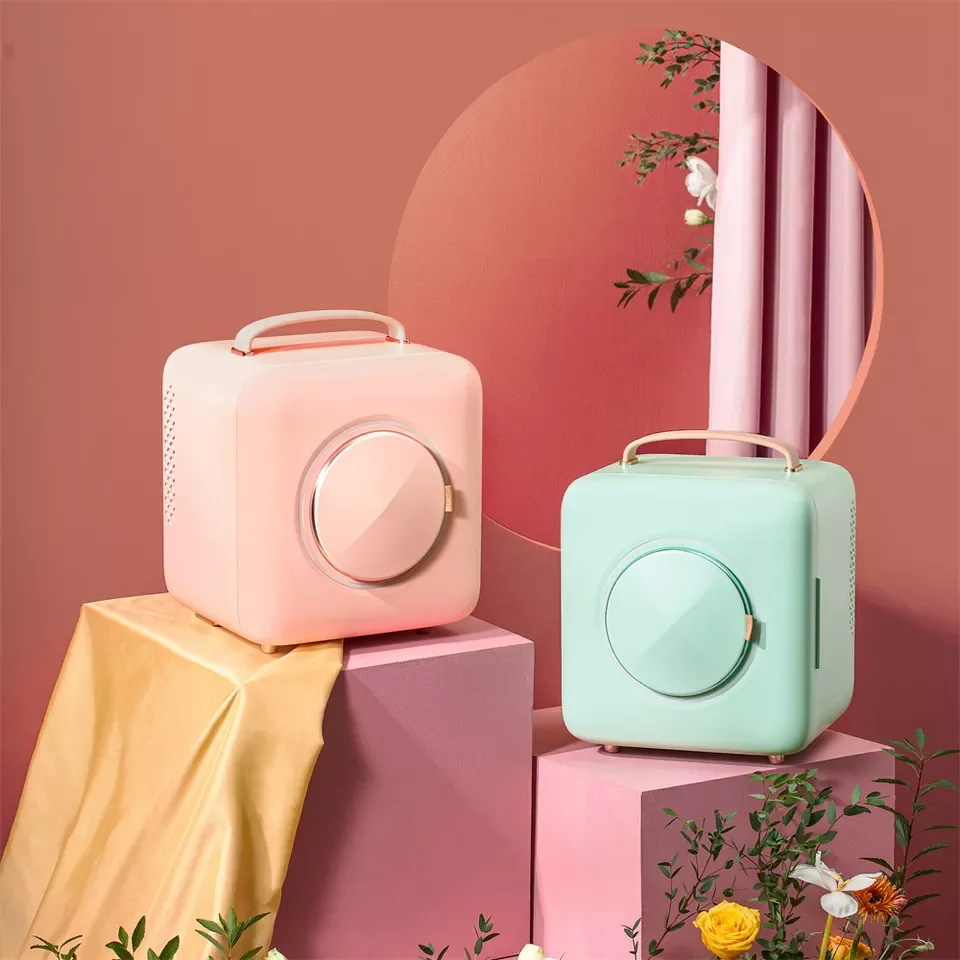 Custom OEM Private Logo Cosmetic Small Refrigerator Led Light Beauty Refrigerator Mini Makeup Fridge
