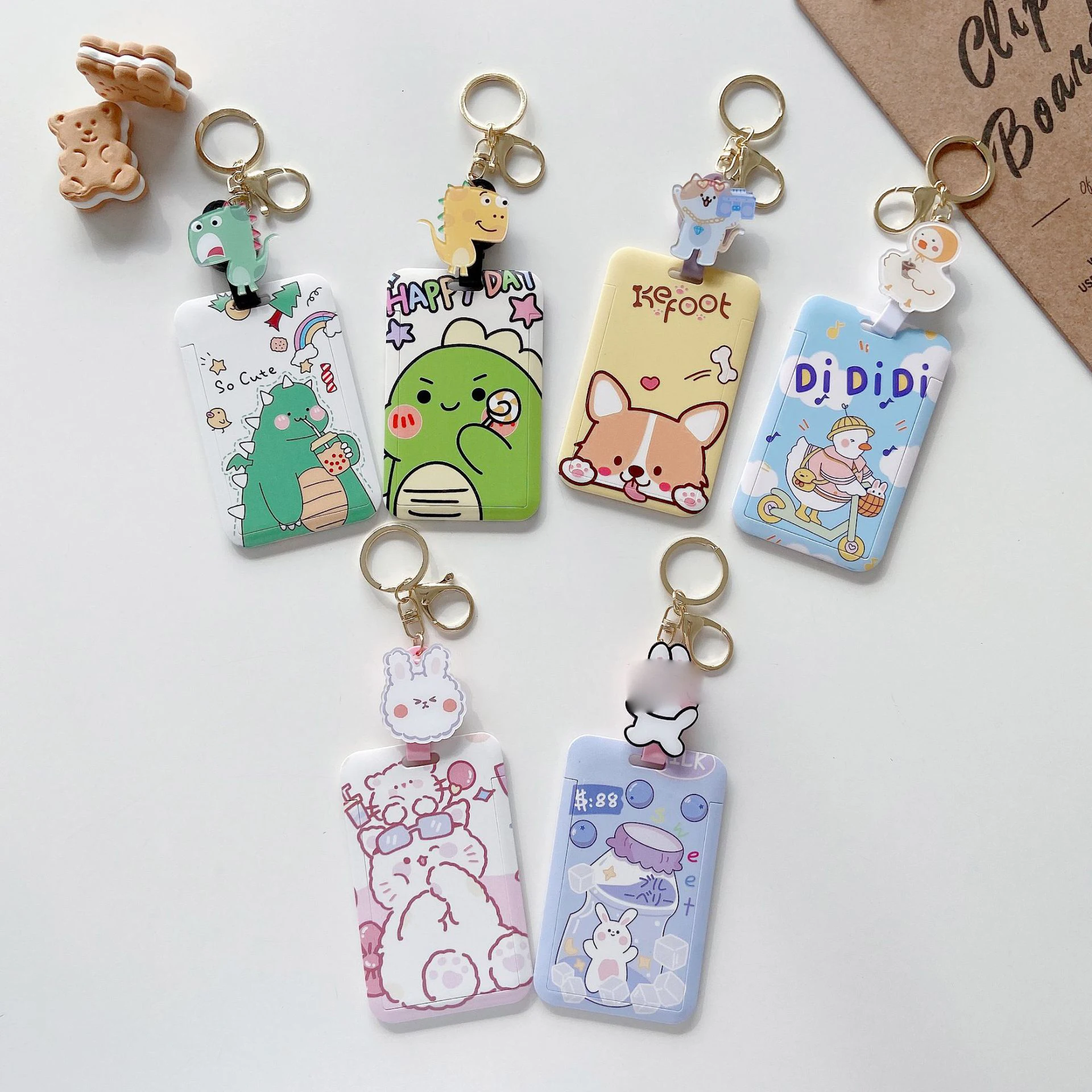 Keychain Card Holder Lovely Cartoon Dinosaur Rabbit ABS Plastic Badge Student Name Tag Cards Case with Scalable Easy Pull Buckle