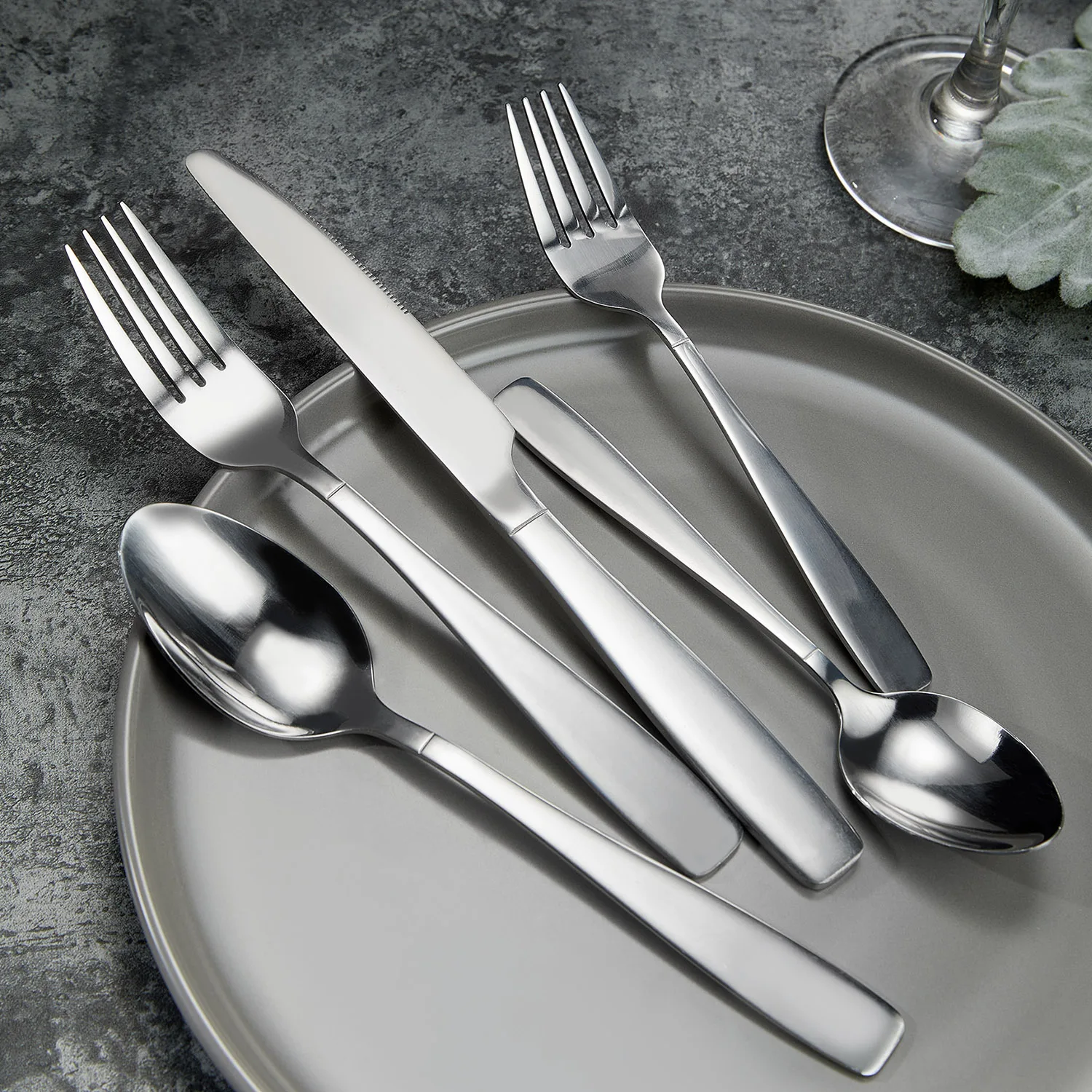 new arrivals modern metal dining room set cutlery plated in silver flatware
