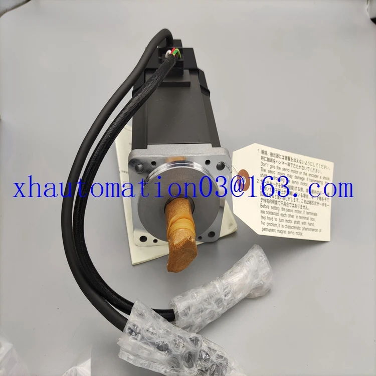 100% original motor servo HC-KFS73 Japan