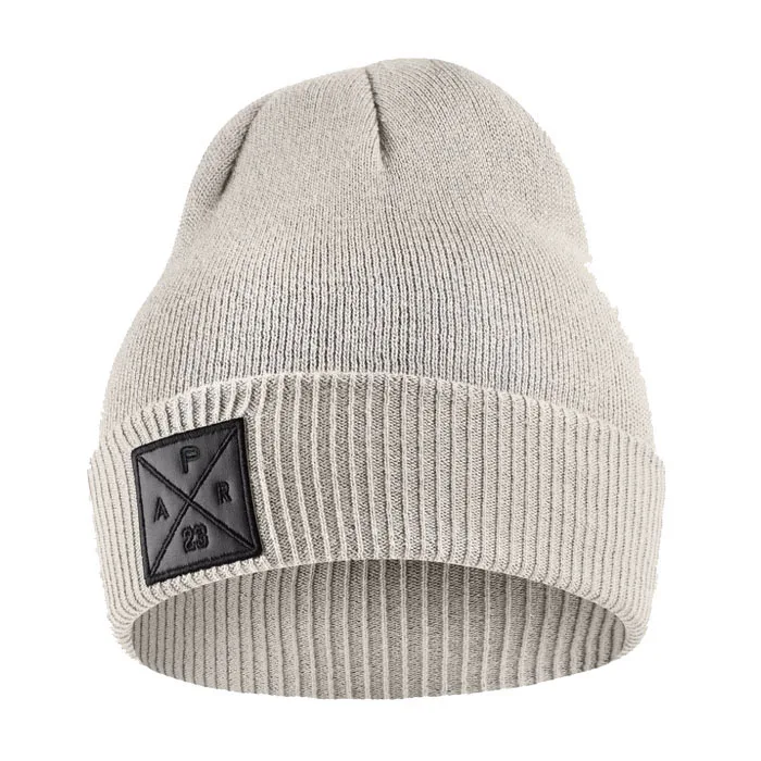 
2018 fashion 100% acrylic grey skull winter handmade slouch beanies hats with leather patch 