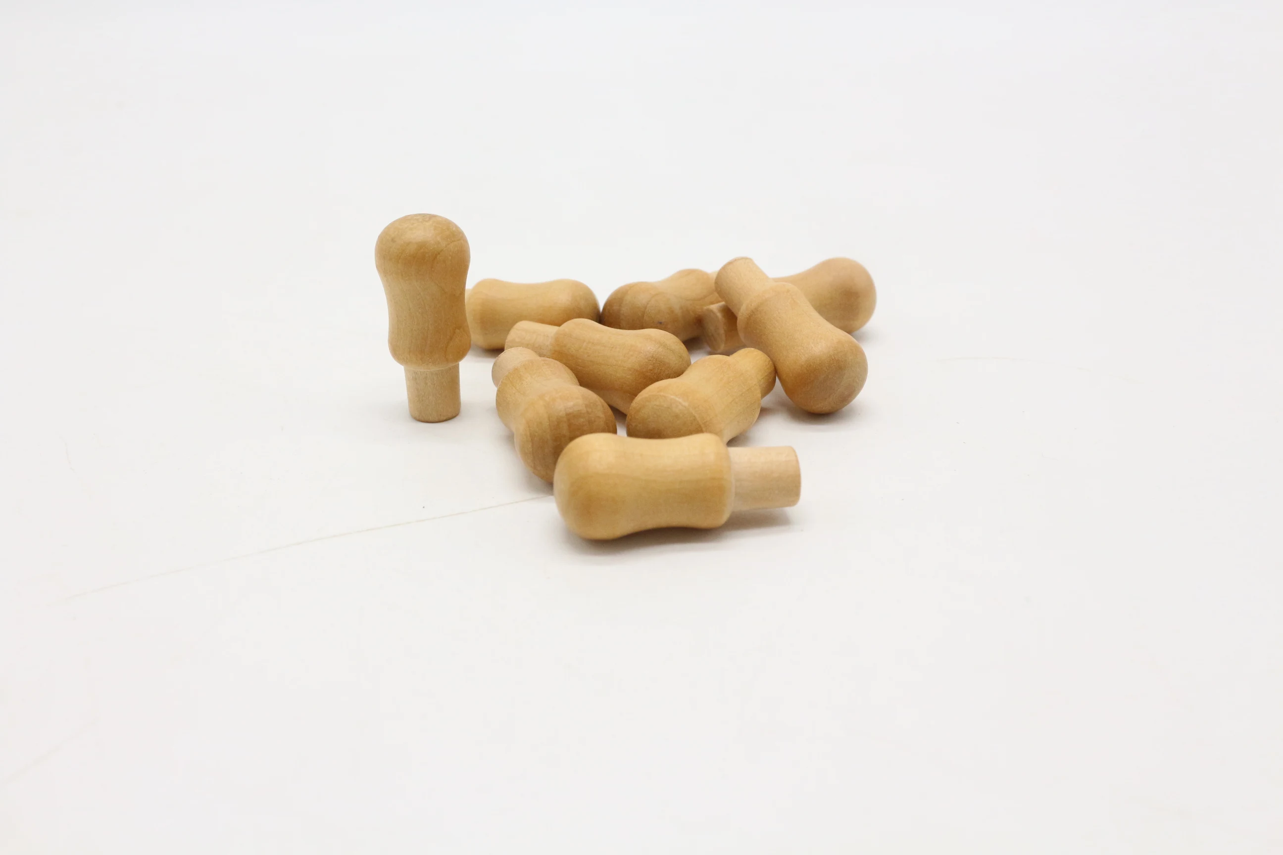 wooden hobbies Montessori teaching aids for kindergarten two-finger grasping exercisefine motor skills toys