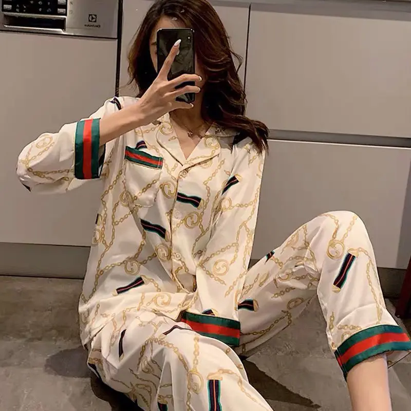 2022 wholesale pajamas china hot selling designer pyjamas satin luxury pajamas women