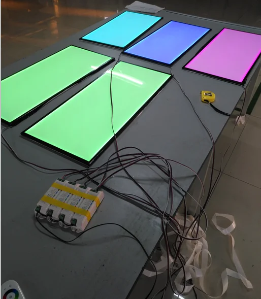 Светодиодная потолочная панель RGB/RGBW, форма под заказ, PMMA, толщина 10 мм