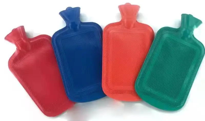 Бутылка горячей воды с крышкой грелка для рук резиновая 2000 мл сумка