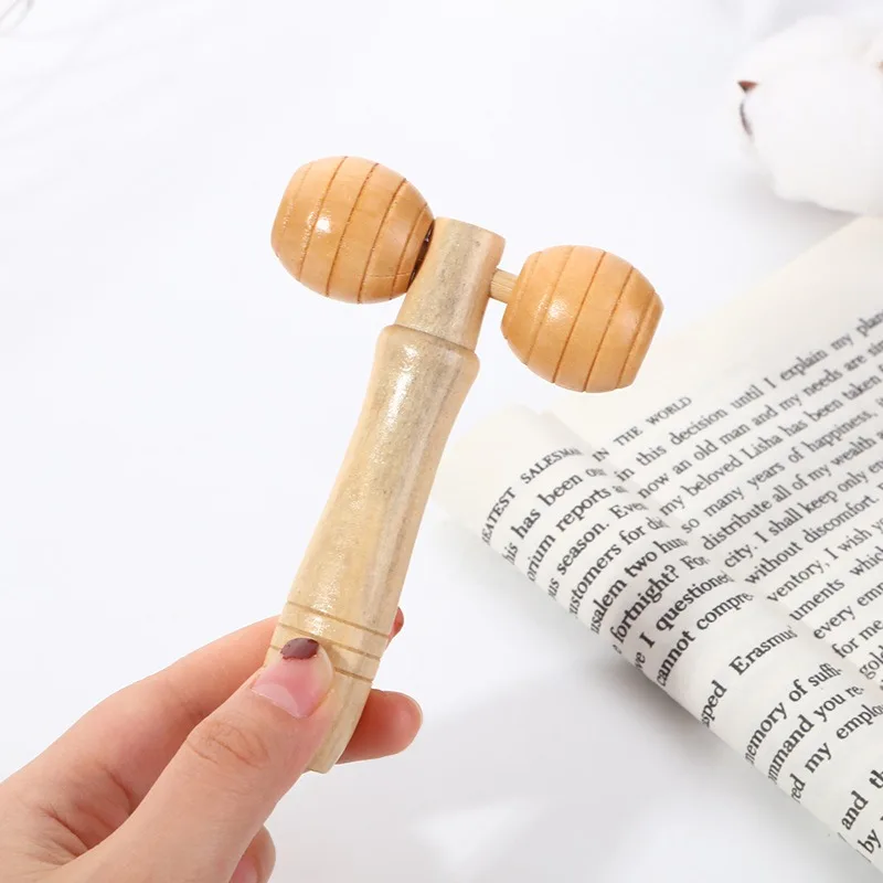 Factory Wholesale Massage Roller Eco Friendly 4 Balls Car Shape Hand Held Wooden Massager Tool Kit For Body Shaping