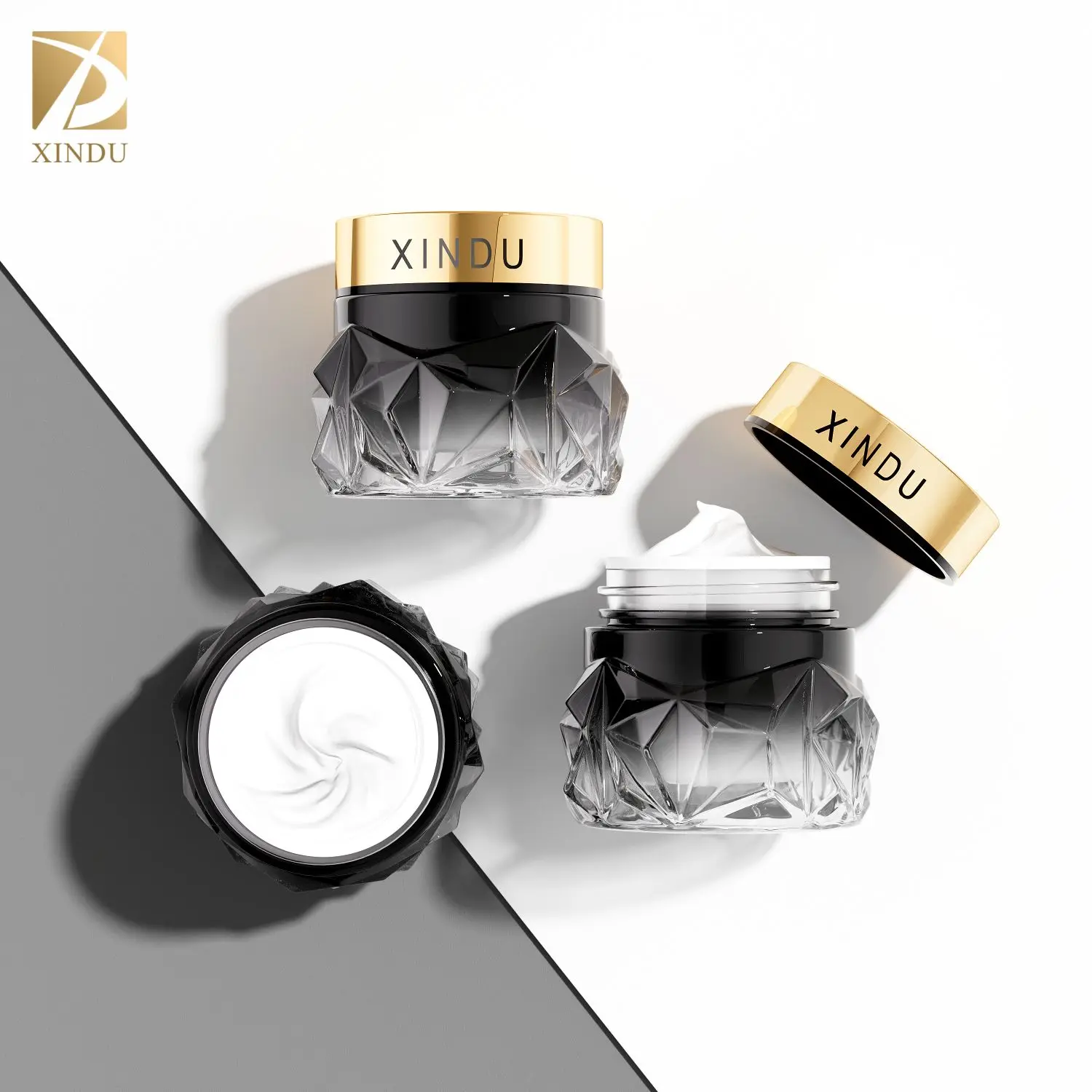 Wholesale Black Clear Empty Face Cosmetic Lotion Cream Luxury Custom Skincare Face Eye Cream Jars Lip Balm Glass Containers