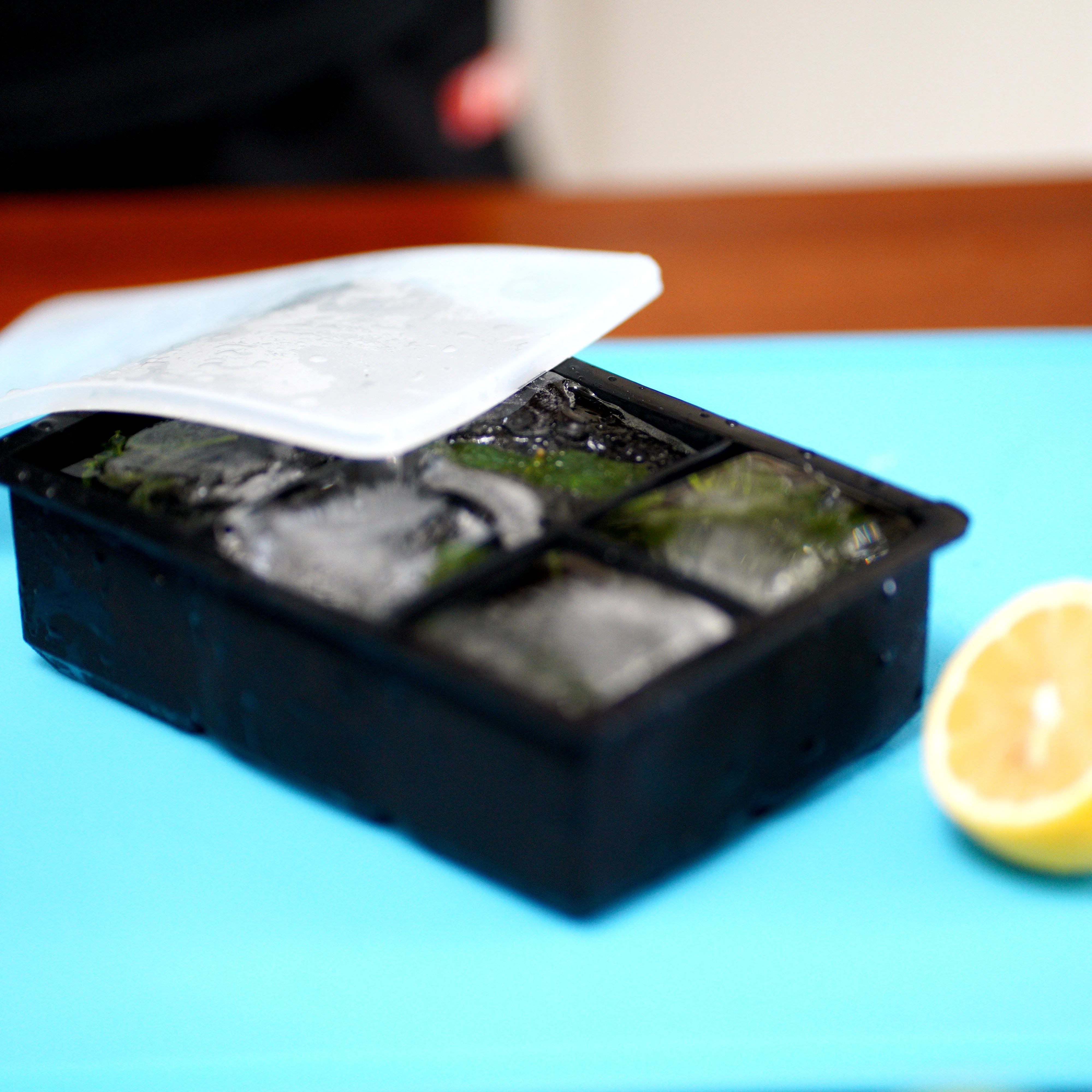 6Holes Ice Maker  Reusable Food Grade BPA Free Silicone Ice Cube Tray