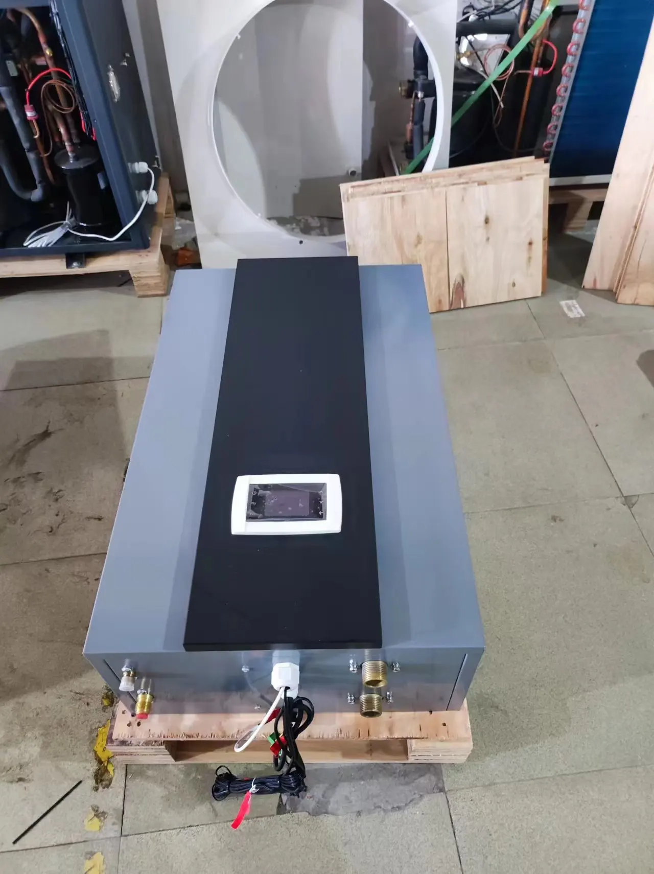 11kw DC Inverter Split Heat Pump Heating and Cooling Hot WaterWIFI Controlled