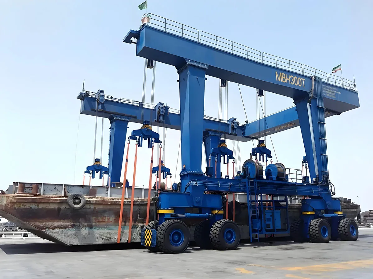 mobile boat hoist44.jpeg
