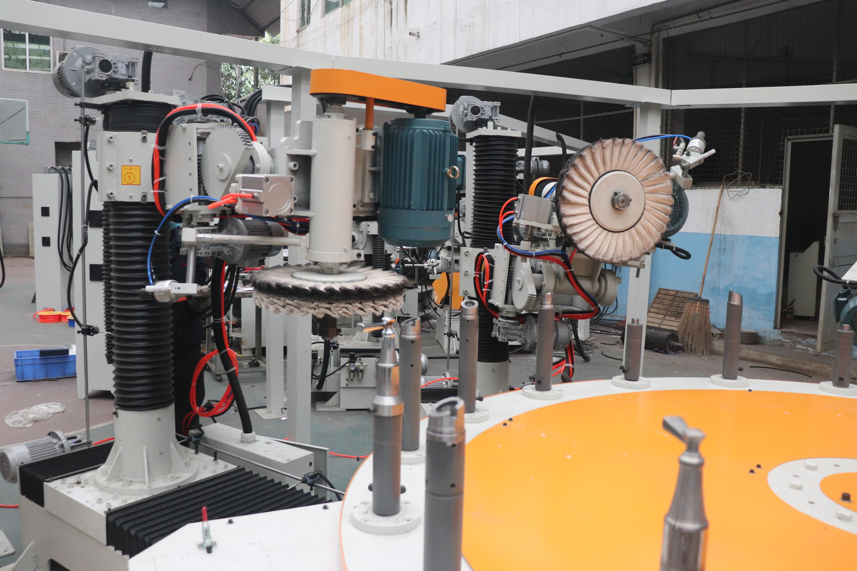 high productivity Car Ball head polishing machine for column and round cover