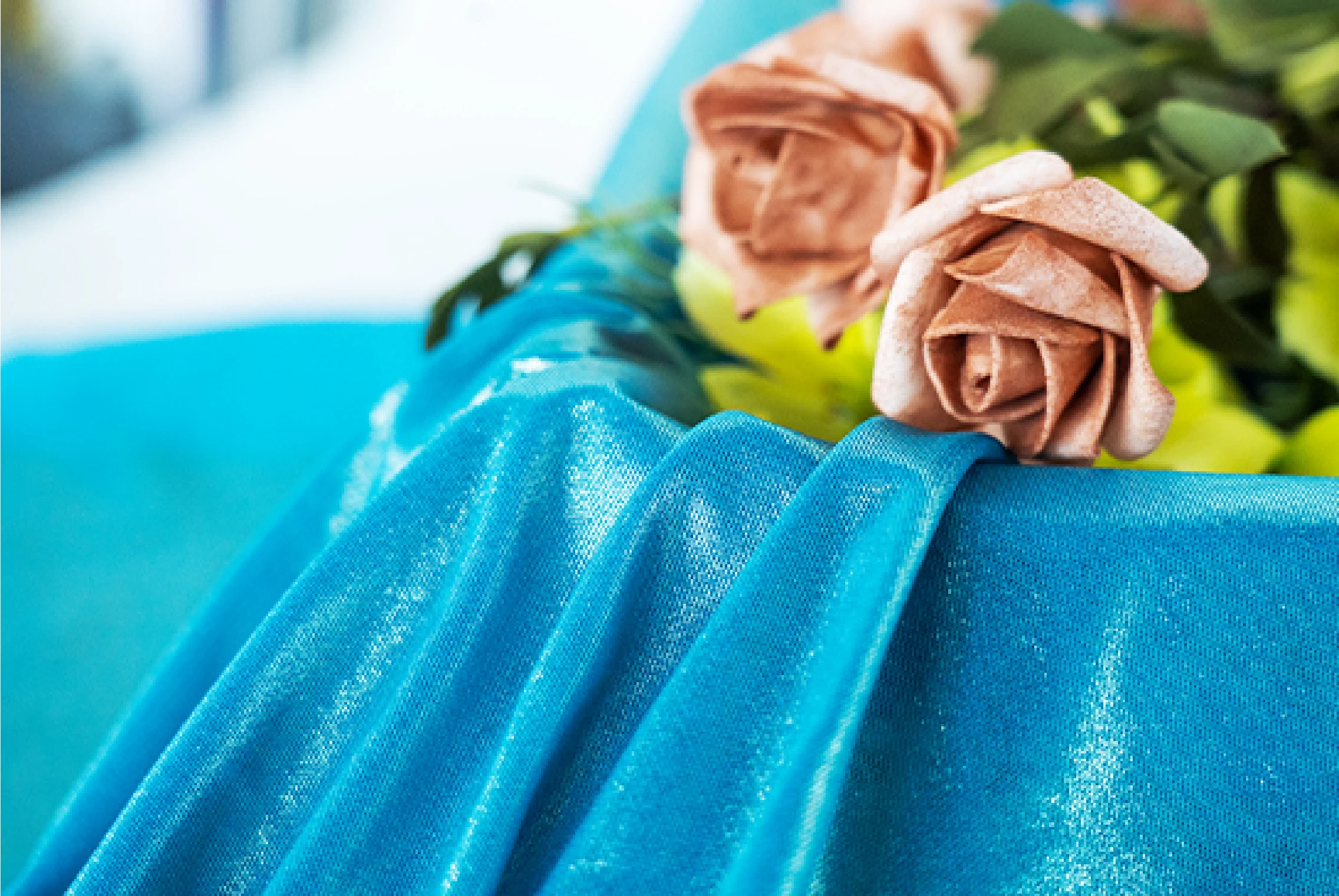 Prepare for shipment Stretch Power Mesh for Garment Clothing Foiled 92%Nylon 8%Spandex 4 way Stretch Textile Custom Fashion