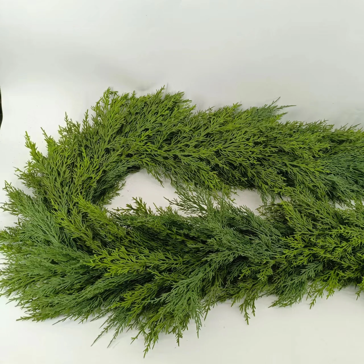 2024 Hot sale 1.9m cypress Garland leaves Home Decoration Indoor Hanging Cedar Artificial Plant Flower Garland