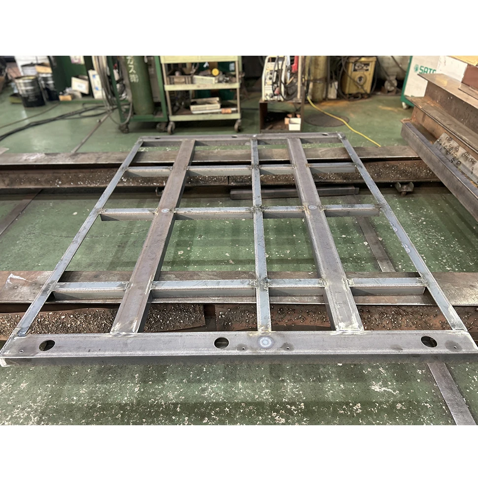 Metal pedestals building steel framing material for lightweight switchboards