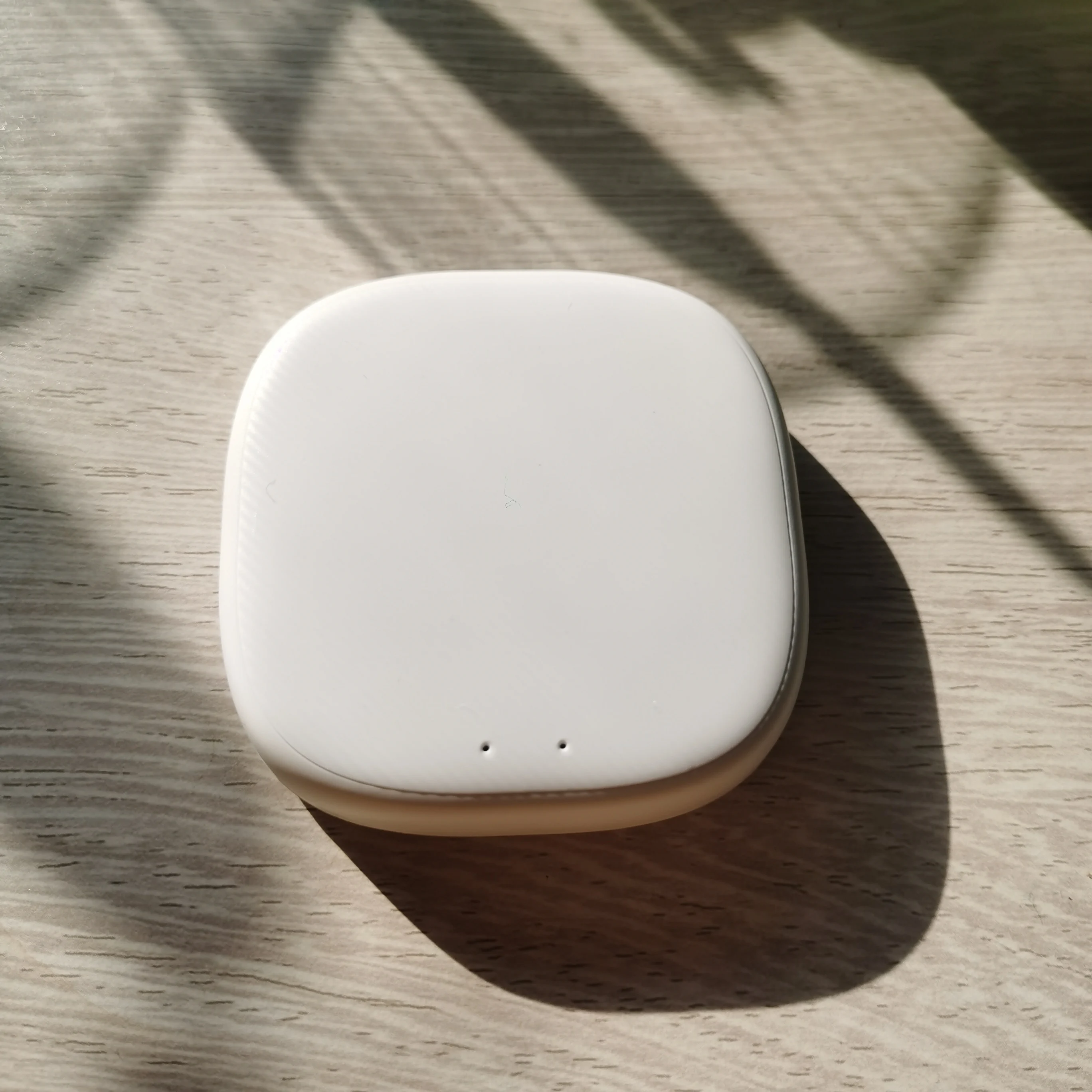 Larkkey Tuya Smart Life Smart Gateway Wireless Home Gateway WiFi BLE Tuya ZigBee Iot Gateway USB Hub