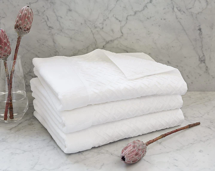 High Quality Luxury 100% Cotton Jacquard Pattern SPA towels Dobby Border Face Hand Bath Towel Set for 5 Star Hotel