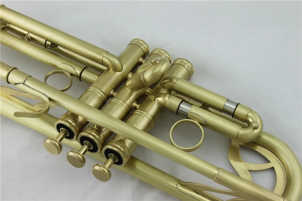 High Grade Original brass color polished trumpet
