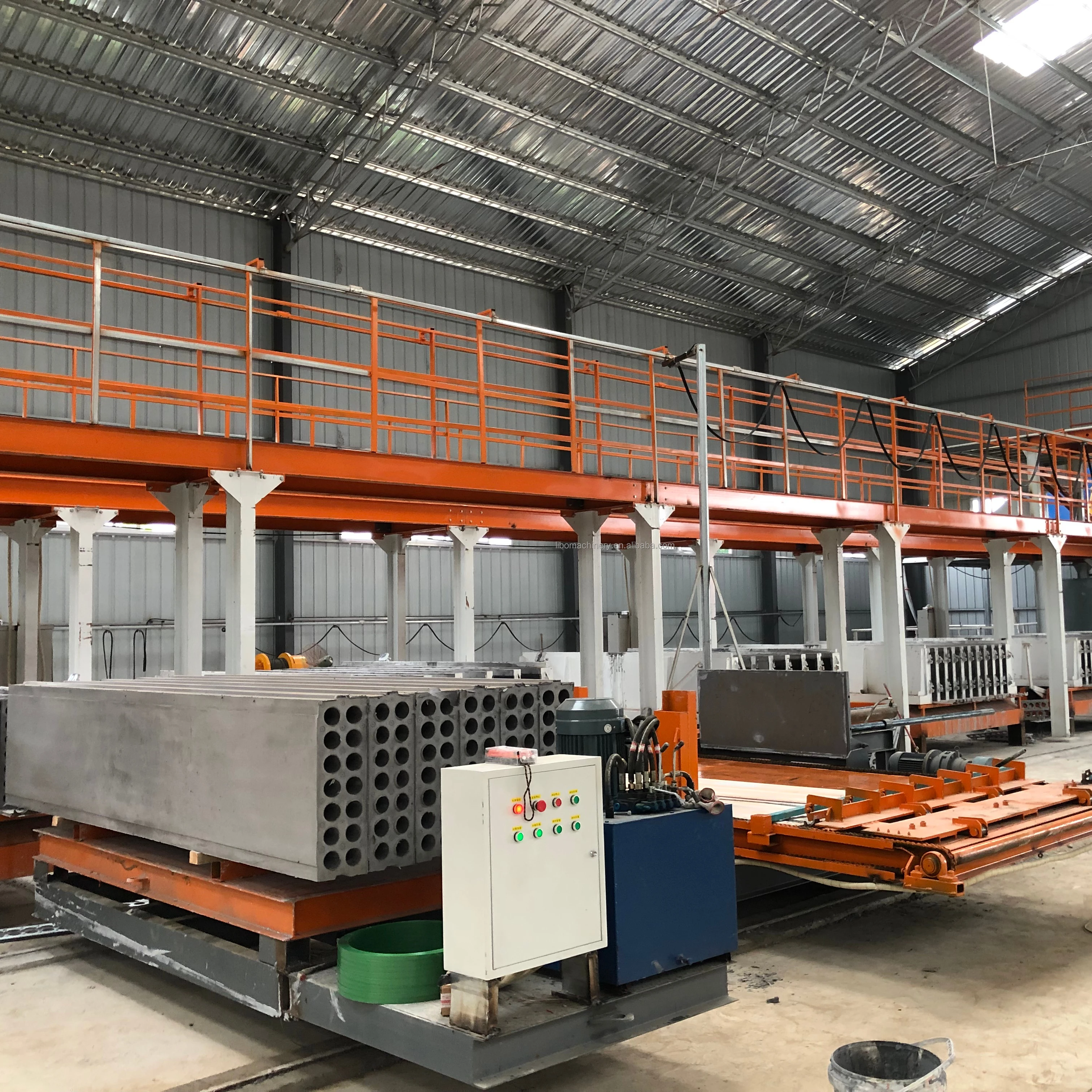 Concrete Fence Panel Making Machine Lightweight Cement Hollow Core Wall Panel Production Line