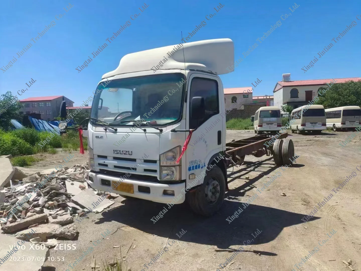 Used ELF Chassis truck diesel engine 4HK1 cargo trucks for sale