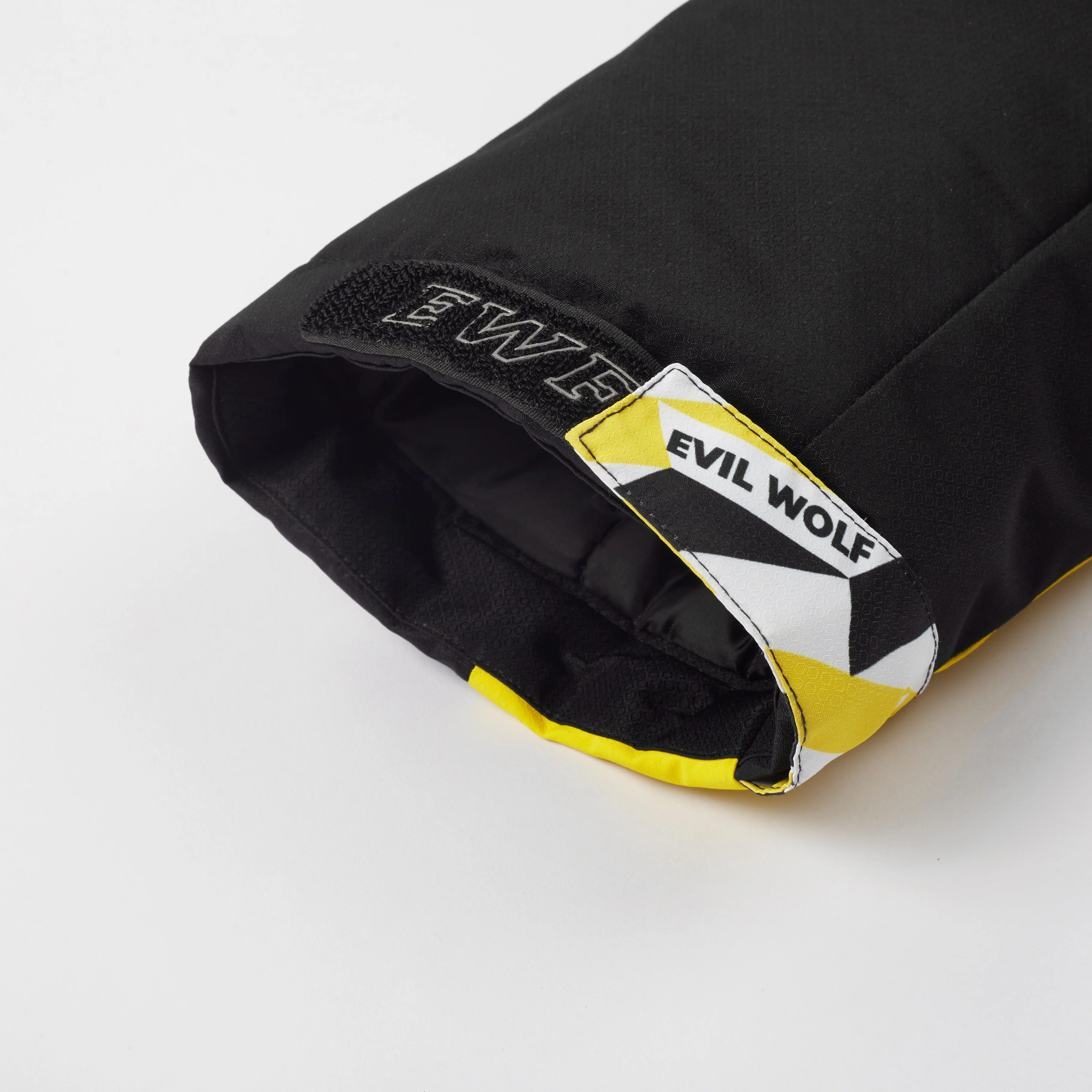 YAJIANUO New Design Custom Fashion Hooded Padded Coats Outdoor Winter Jacket Warm Men Ski Jacket