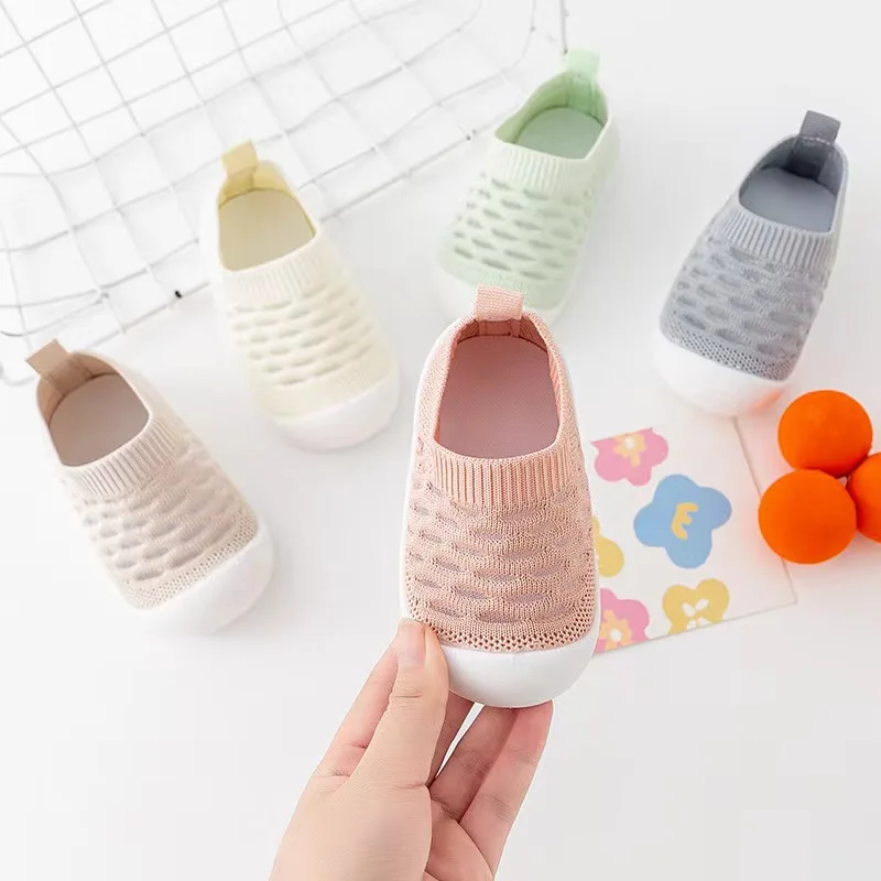 Spring and summer new breathable baby toddler shoes indoor non-slip baby front step shoes soft sole boys children shoes