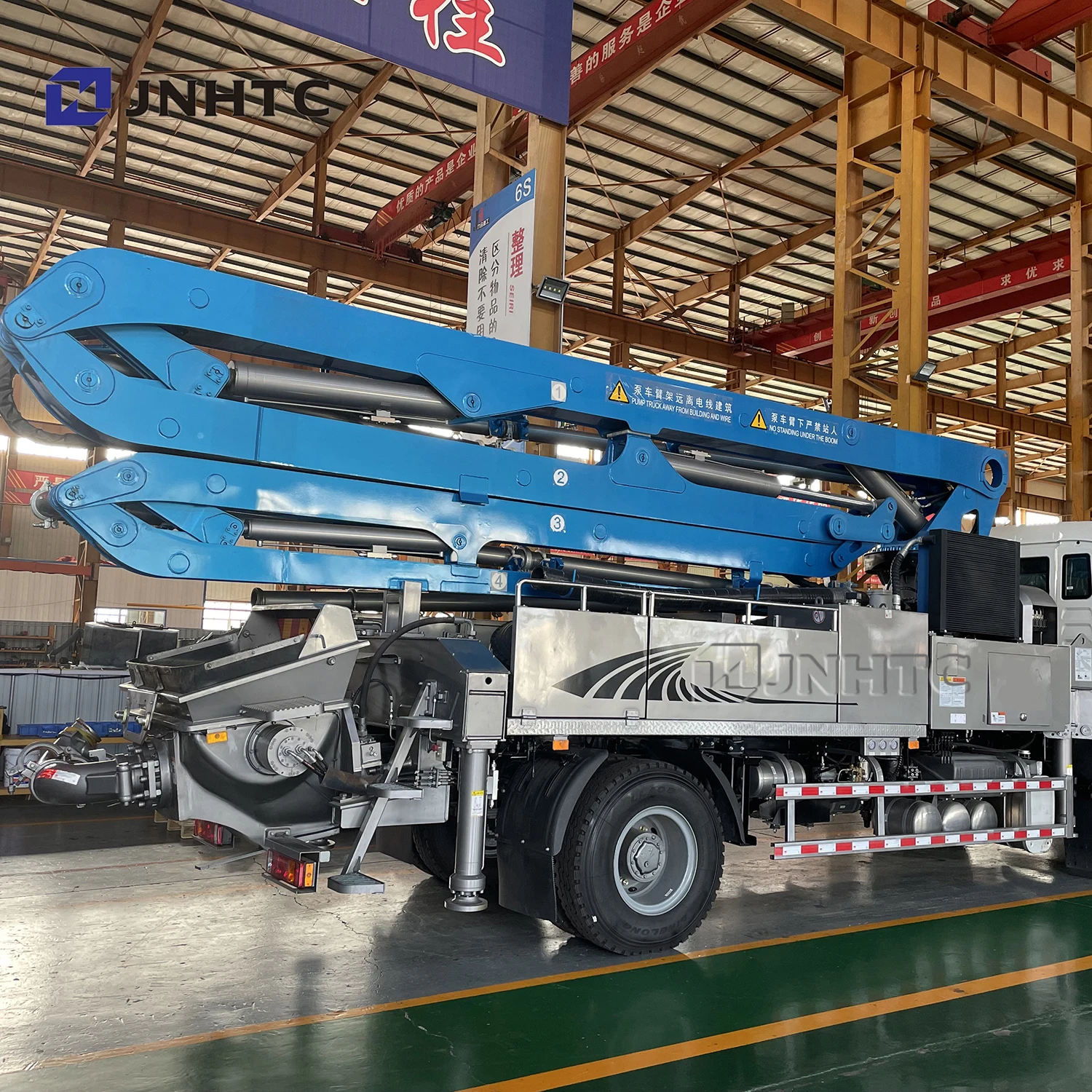 China brand new 38m mobile concrete pump truck with Sinotruk howo chassis good price for sale
