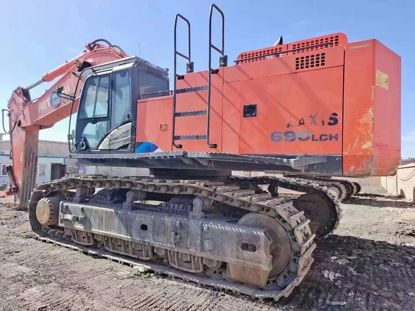 Hitachi ZX690 б/у экскаватор для продажи гидравлический