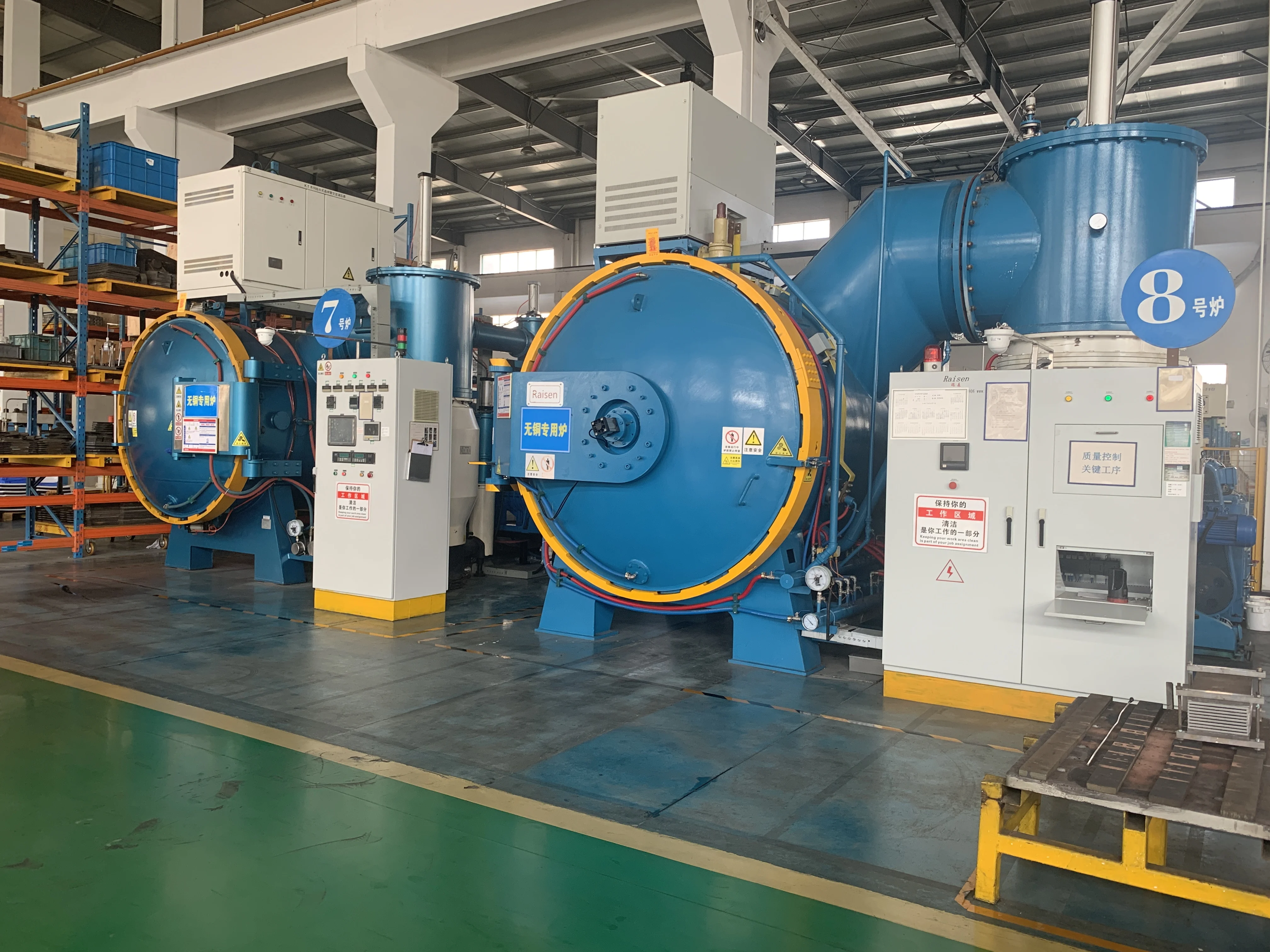 Titanium Alloy Copper-Based Vacuum High Temperature Brazing Heat Treatment Furnace For Steel Non-Ferrous Metal Materials Brazing