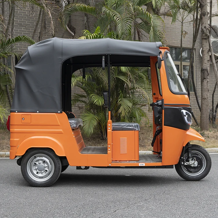 three wheel tuk tuk gasoline tricycle motorcycle petrol engine gasoline tricycle taxi moto