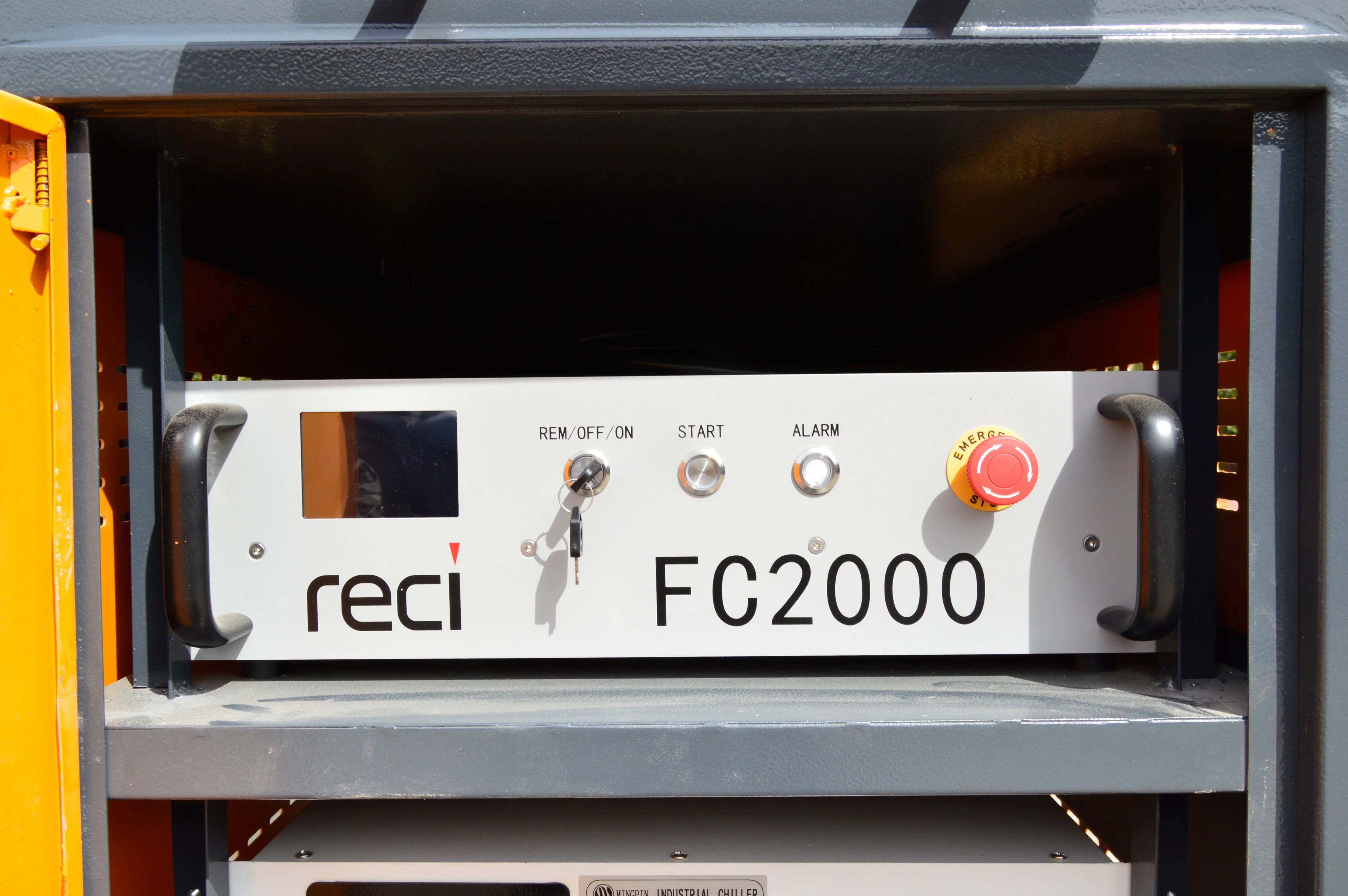 21% discount! Hot Sale 1500W Handheld Laser Welding Cleaning Machine Three Functions In One laser cleaning machine rust removal