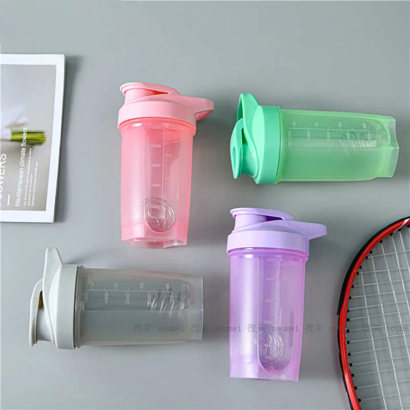 New Customize  500ml 16oz Protein Shaker Ice Bottle with mixer ball  Portable Sport bottle with Handgrip