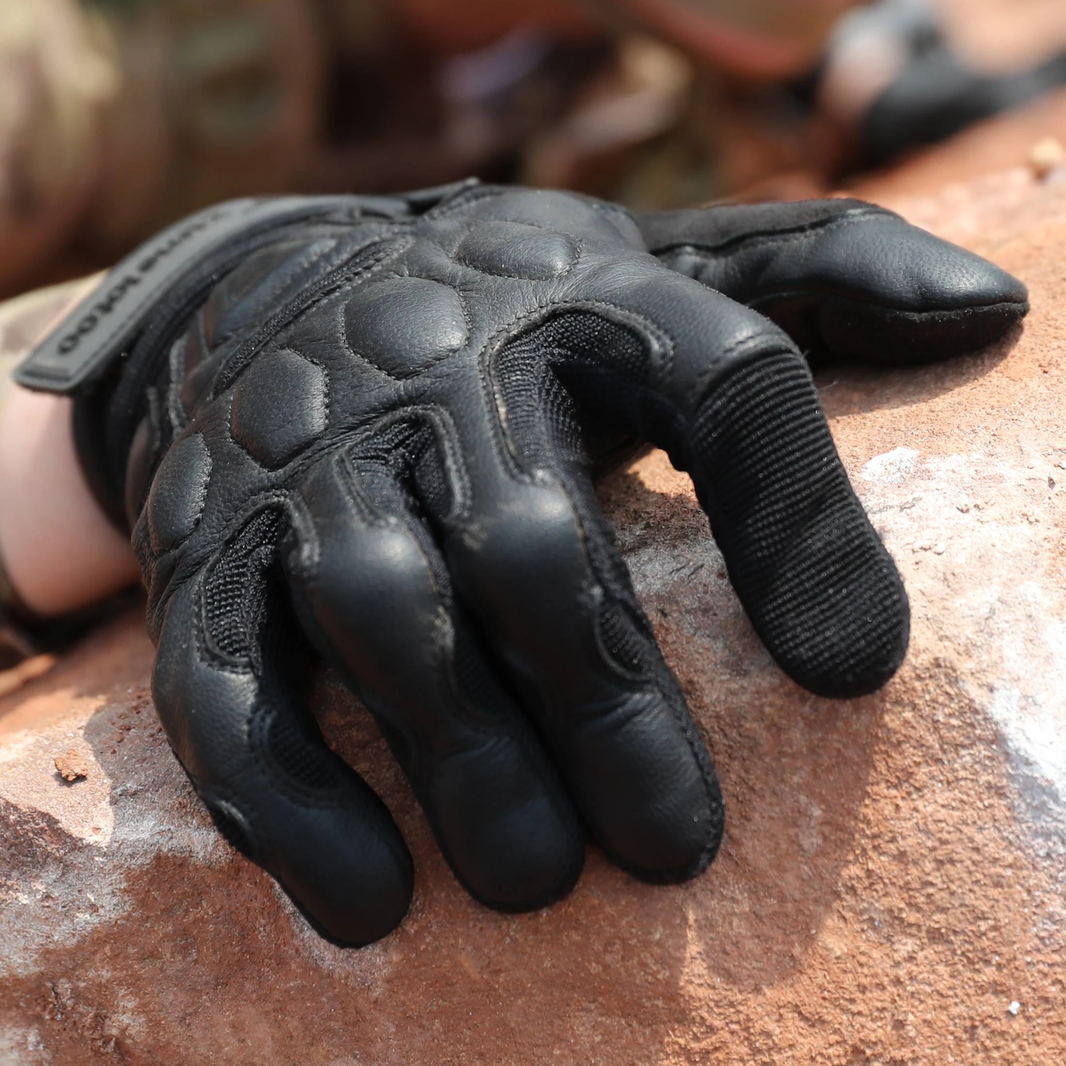 
Mesh Sports Tactical Gloves Customized Logo Adjustable Protection Color Resistant Airsoft Gloves 