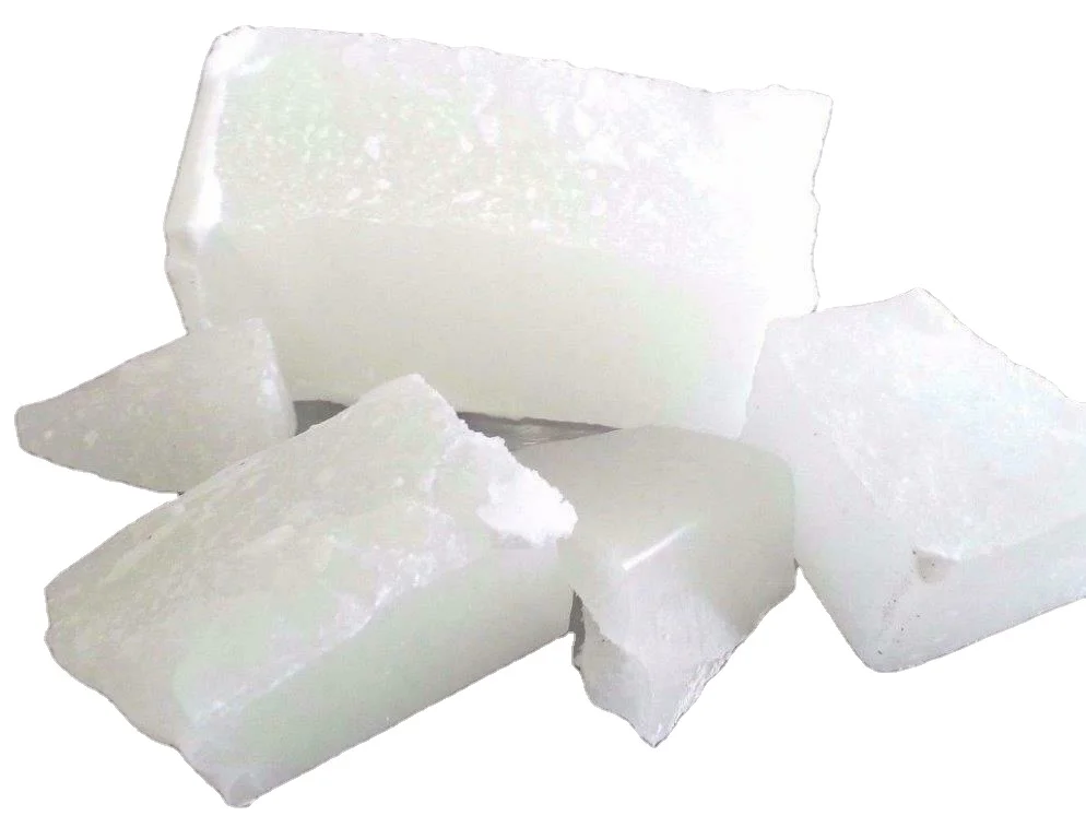 High Quality  fully refined cera parafina sells Semi refined paraffin  kunlun Paraffin wax 58-60 for candle making