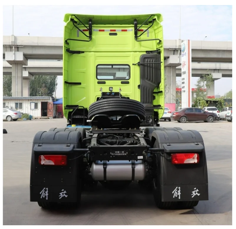 Professional Manufacture Cheap Brand New Engine High Torque Faw CNG Trucks 6x4 380HP Tractor Truck