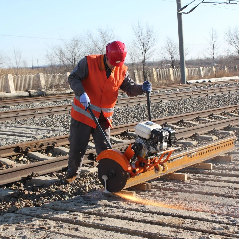Gasoline-Powered Internal Combustion Rail Cutter Petrol Disc Saw Tracks Railway Cutting Machine
