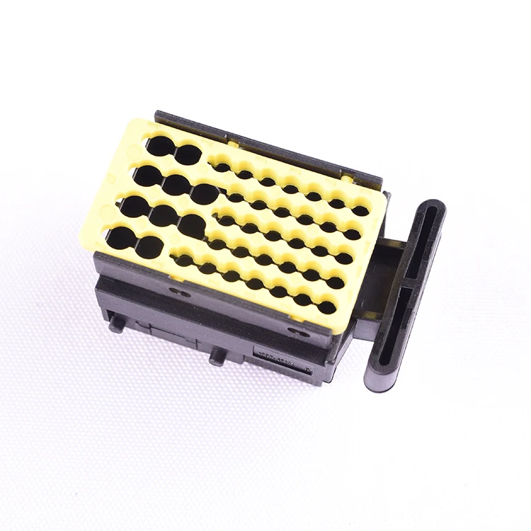 XF 936421-2 Black Timer System not waterproof PBT+GF15 42 poles automotive electrical car connector