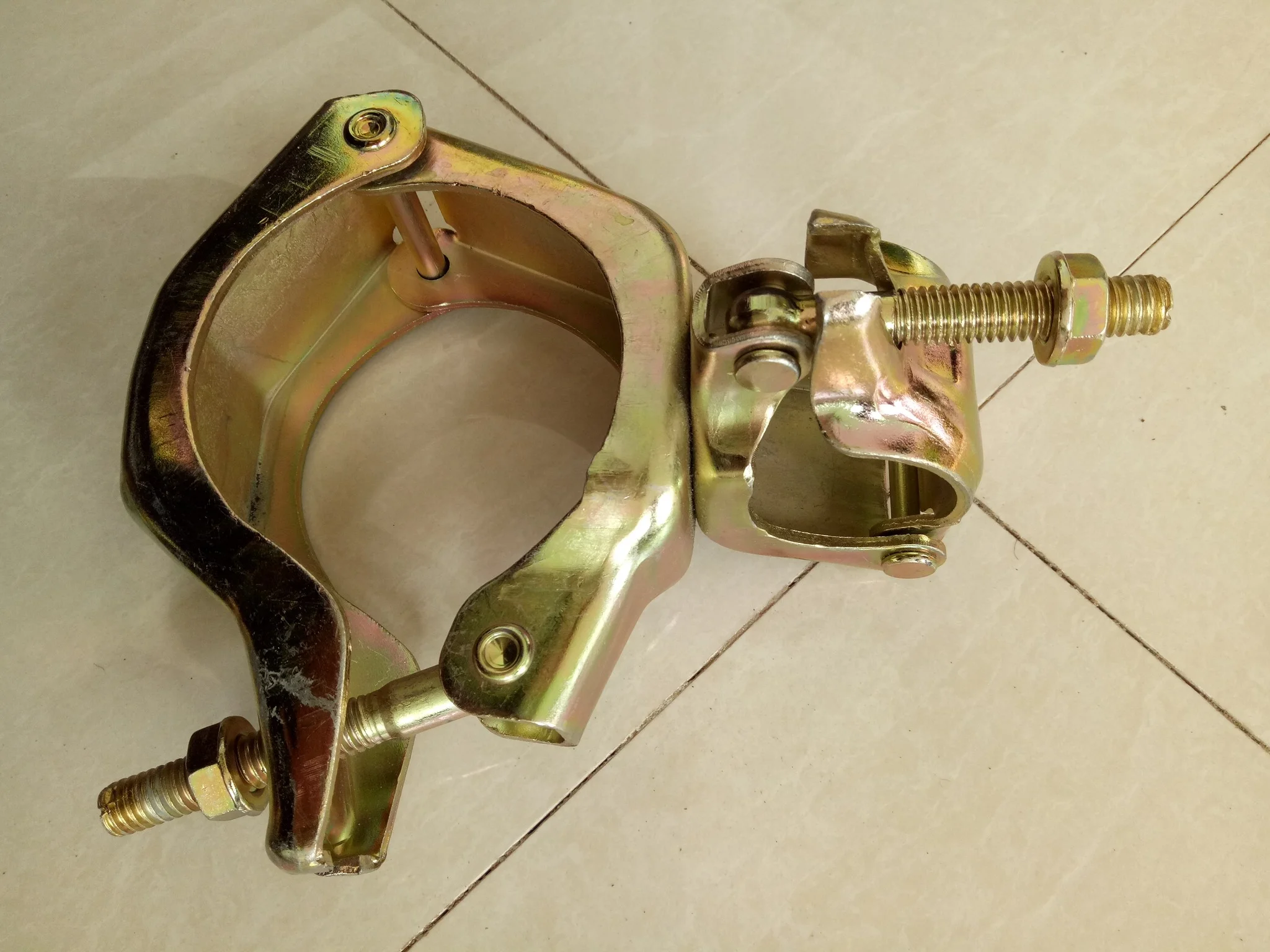 ZYTJ Low Price Electro galvanized EN74/BS1139 Scaffolding Joint Coupler Scaffolding Gi Pipe 48.3mm*48.3mm for Pipe scaffolding