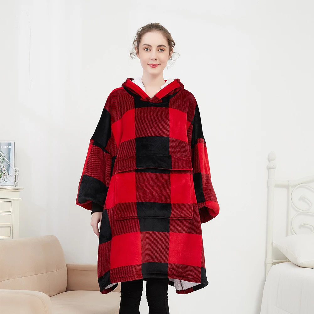 Hot Sell Flannel Sherpa Over Sized Giant Pocket Design Wearable Hooded Free Sample Hoodie Blanket