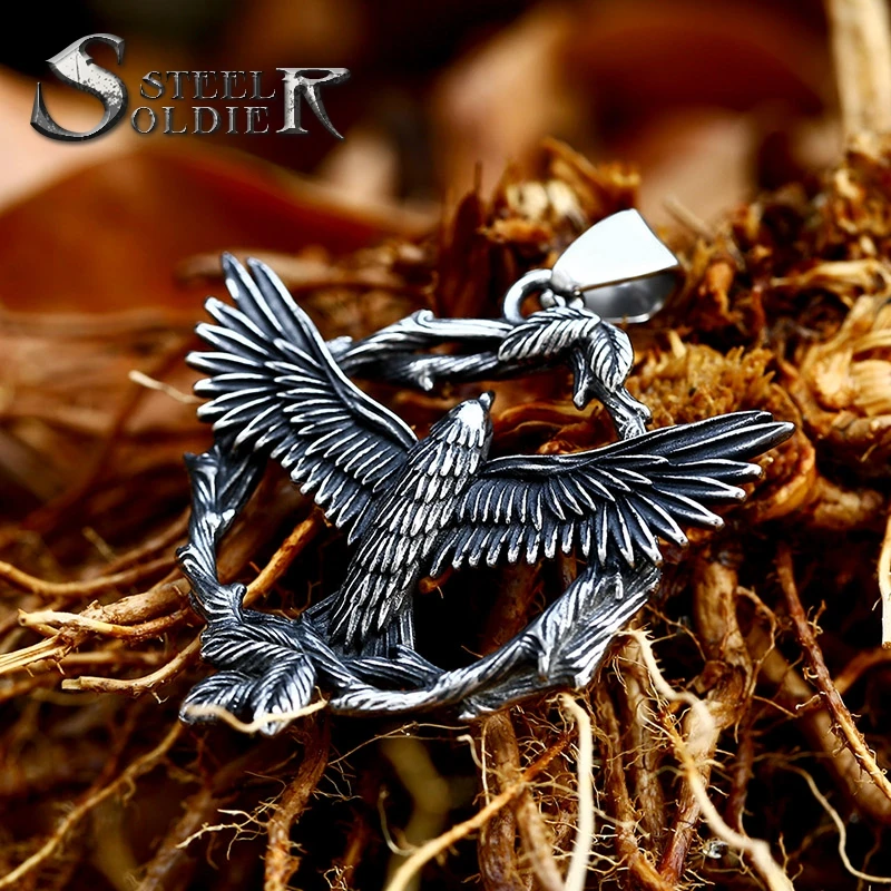 SS8-1009P  Steel soldier 2022 Amazon European Hot Sale Eagle Necklace Stainless Steel Jewelry Men Silver animal pendant