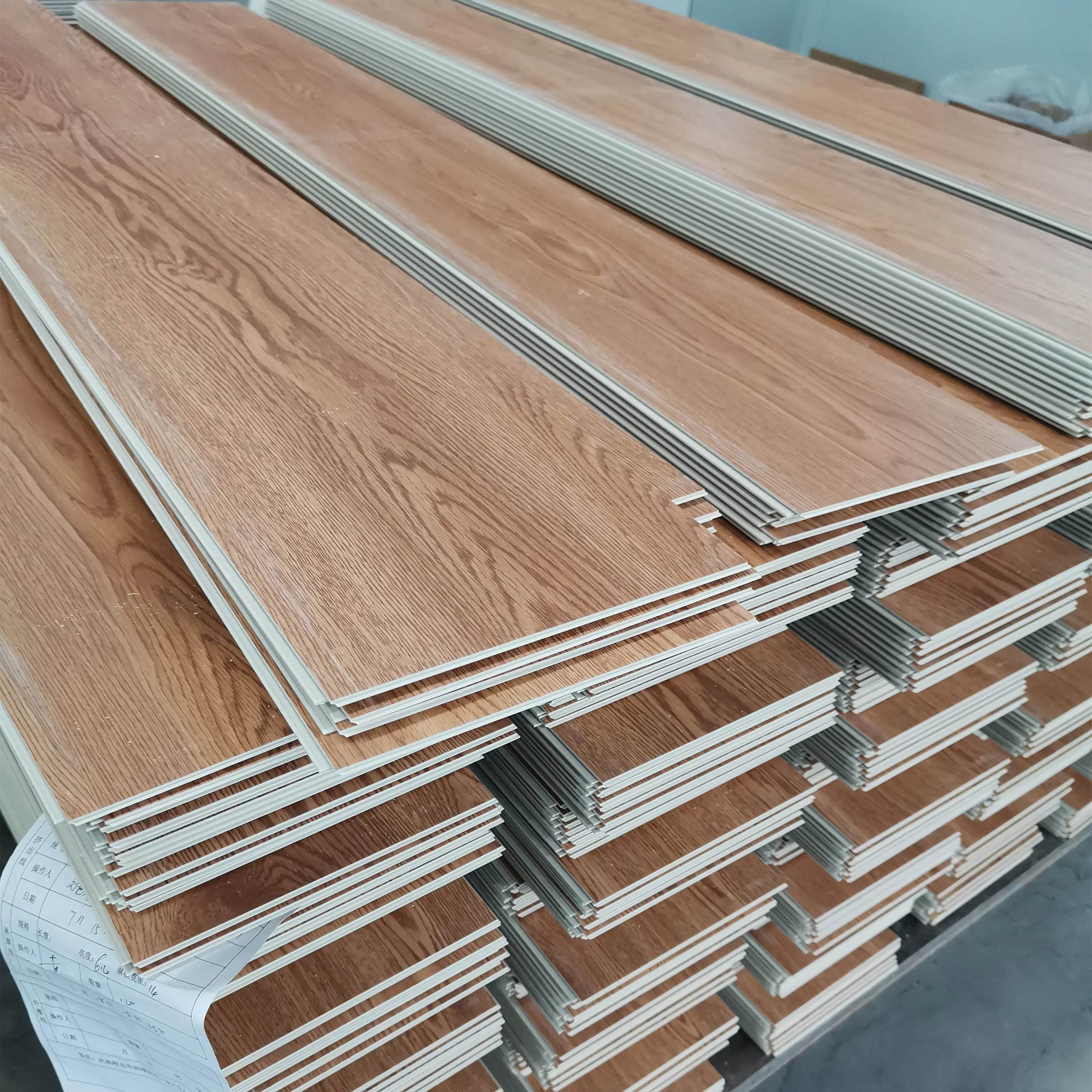 Waterproof SPC Flooring with UV Lacquered and Click System