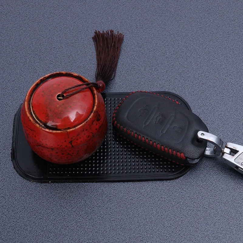 14*8cm Car Dashboard Anti Slip Mat Non-Slip Holder Pad for Mobile Phone Sunglasses Perfume Car Sticky Anti-Slip Mat