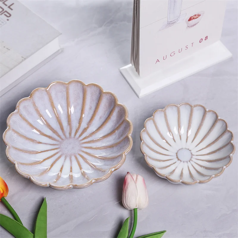 Lotus Leaf Shape Snack Seasoning Dish Sushi Sauce Flower-shaped Plate Ceramic Tableware