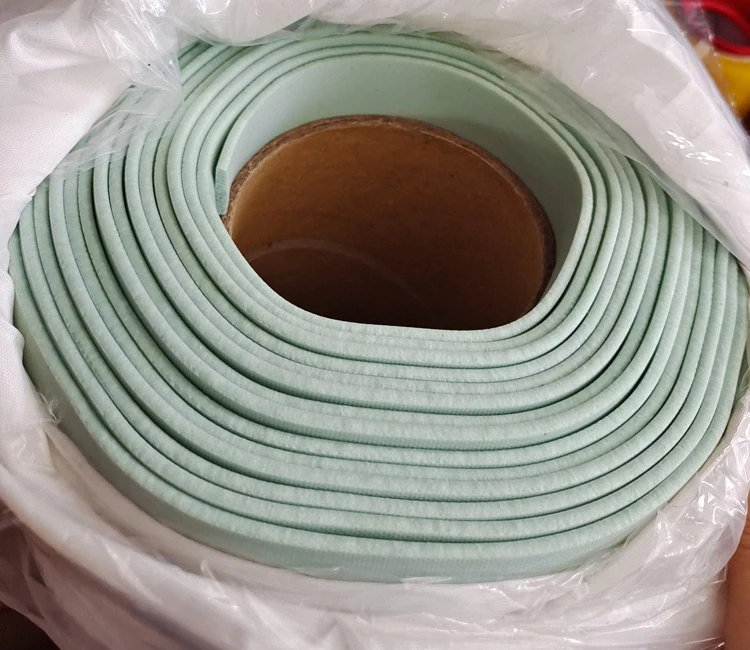 Изготовленные на заказ рулоны и листы губки из поролона