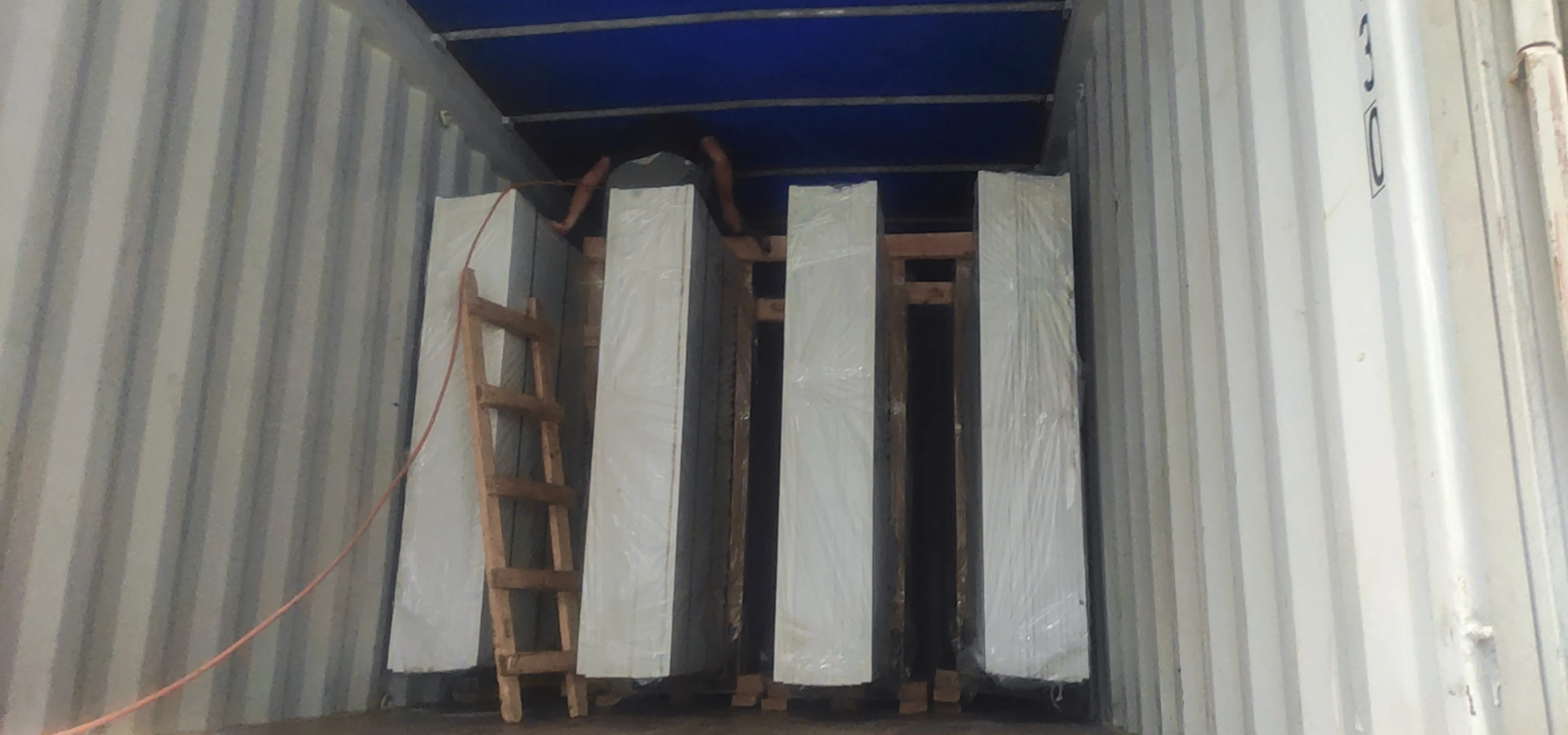 Fresh and eye-protecting Casa Verde cheap Artificial Stone Slab 3200 x 1600 mm Tailorable Ideal for Wall Floor Stairs and others