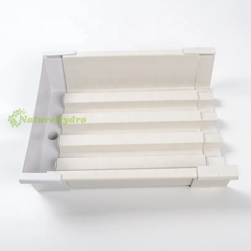 Hot sales Greenhouse Hydroponic Strawberry Cultivation Trough Planting PVC Channel