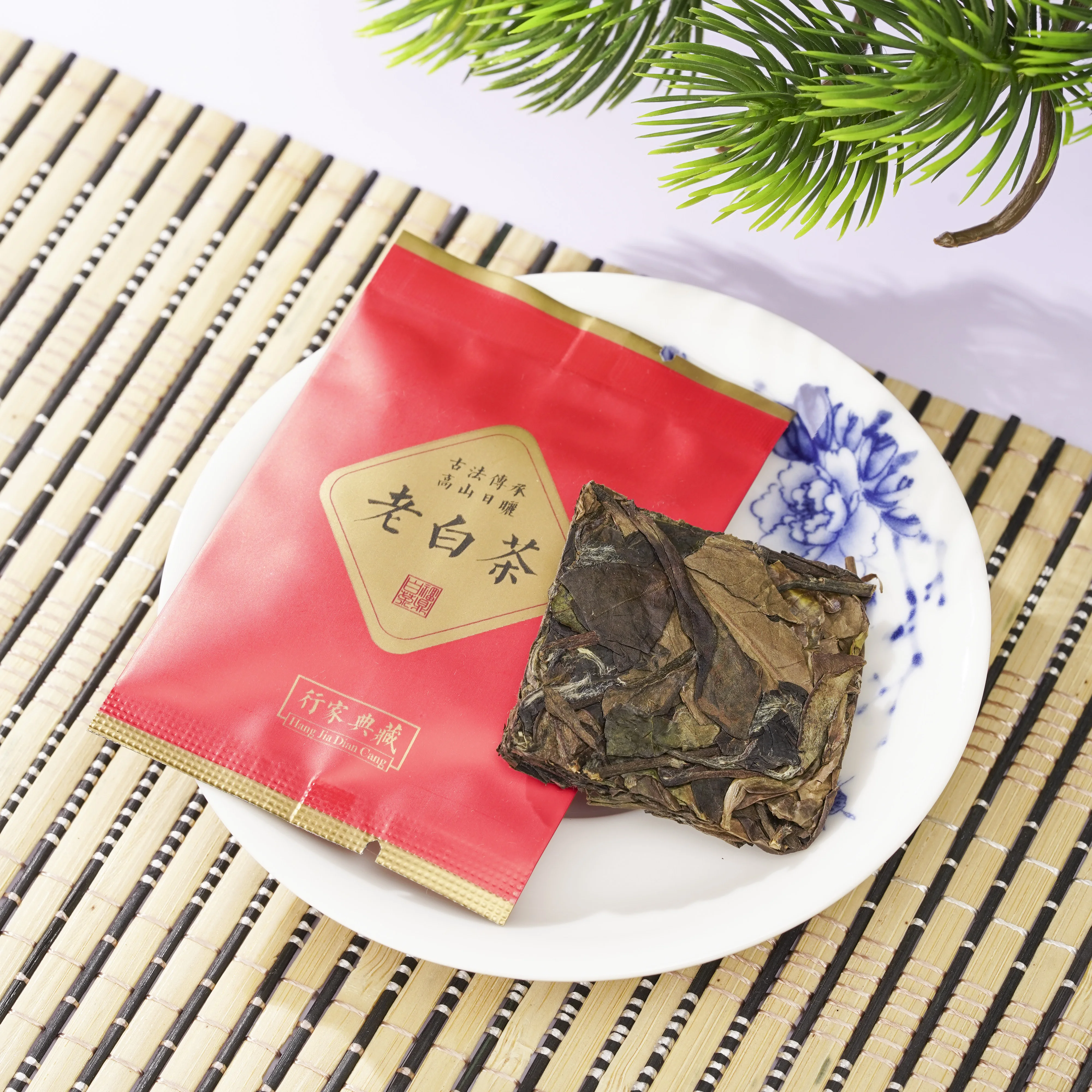 White cracker tea chinese white tea Portable tea with good price