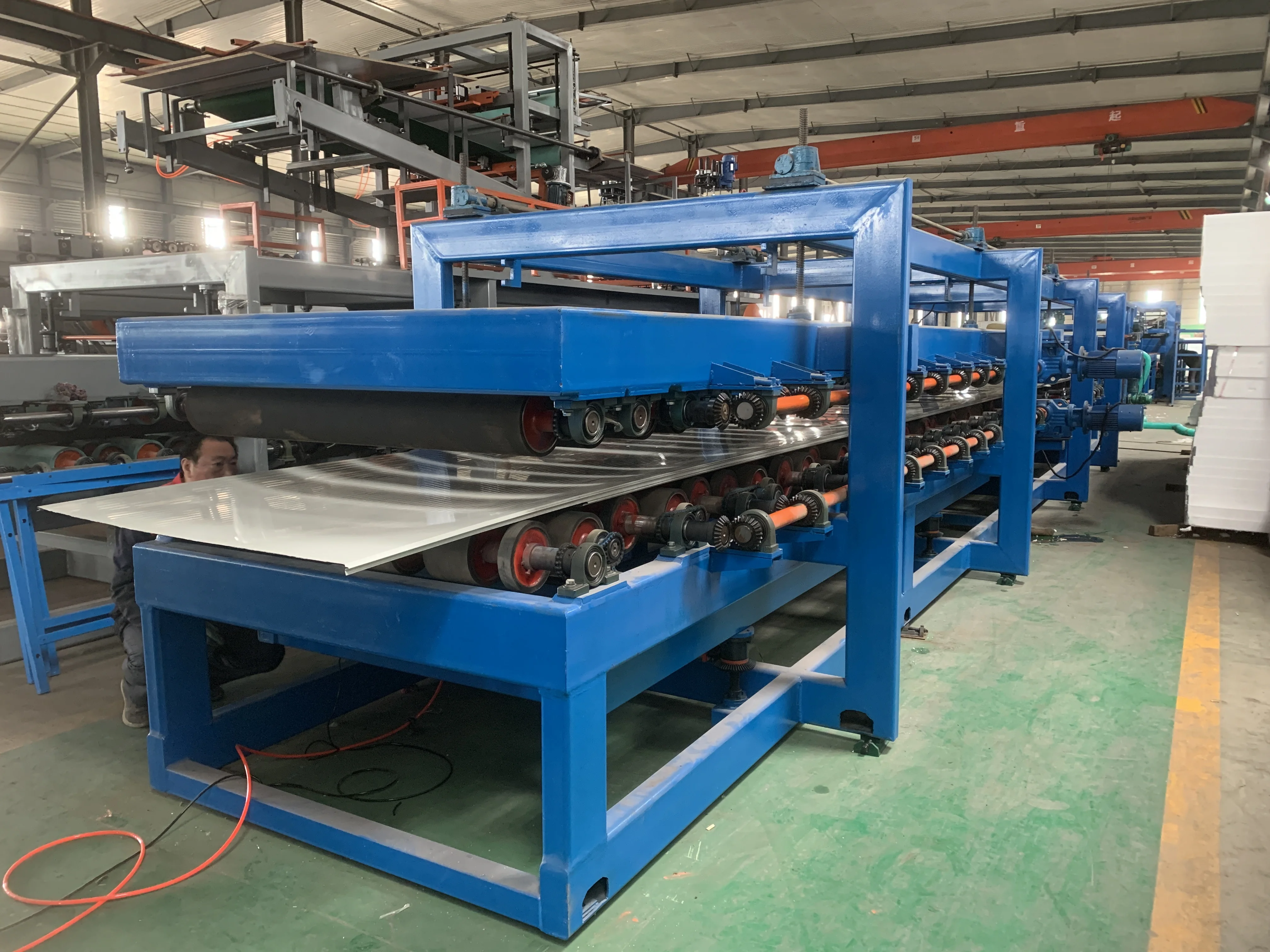 Z roofing EPS panel  rock wool sandwich panels machine line